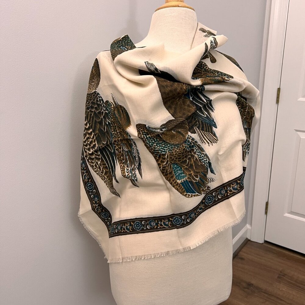 NEW Art of the Scarf Water Fowl Duck Square Fringed Ivory 46" Made in Italy - Picture 10 of 12